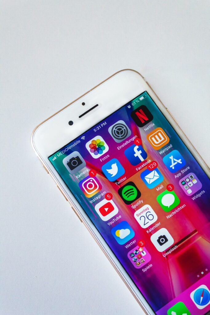 social-media-marketing-types-of-digital-marketing.jpg